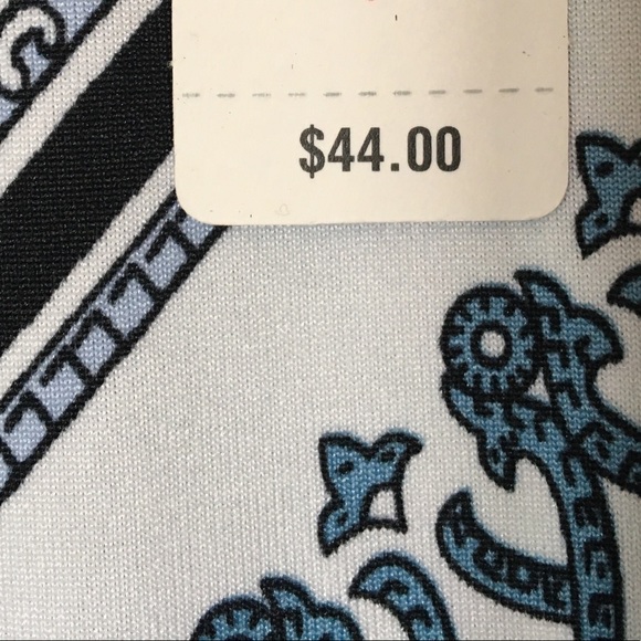 New Directions drees - Picture 6 of 6